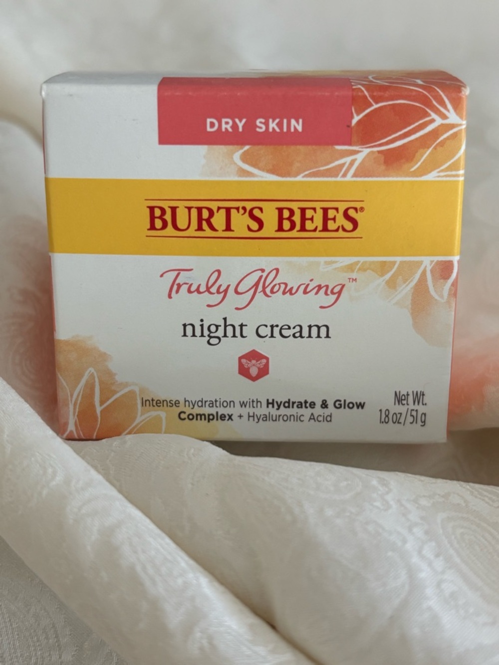 NIB Burt's Bees Truly Glowing Night Cream - For Dry Skin